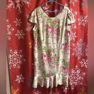 Betsey Johnson Woman’s Floral Dresss